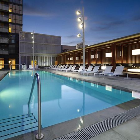 2Bedroom Cn Tower And Water Views - Free Parking - Rooftop Pool Toronto Exterior photo