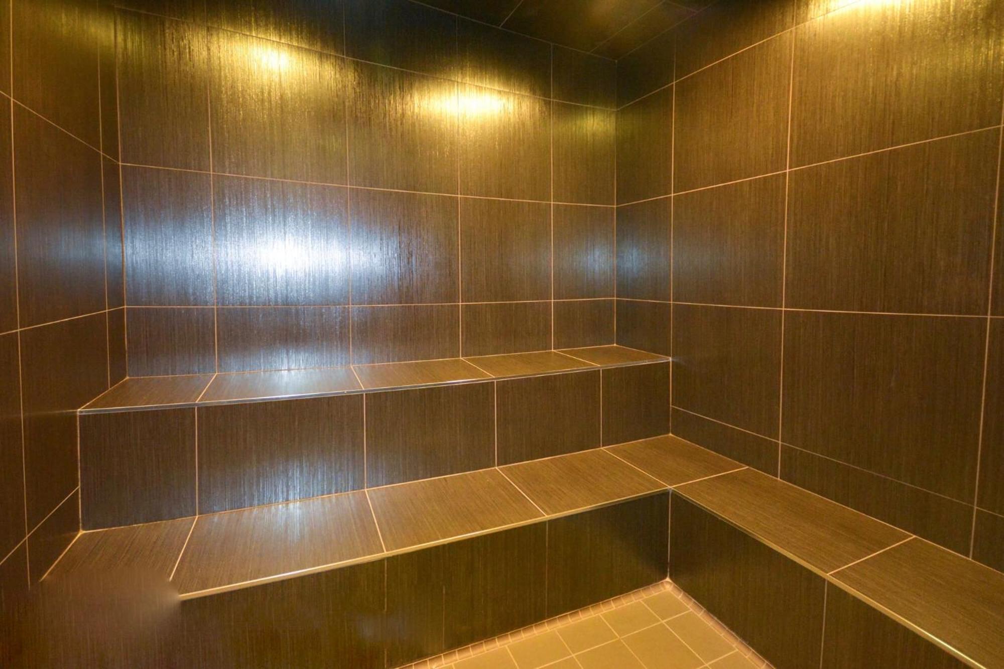 2Bedroom Cn Tower And Water Views - Free Parking - Rooftop Pool Toronto Exterior photo